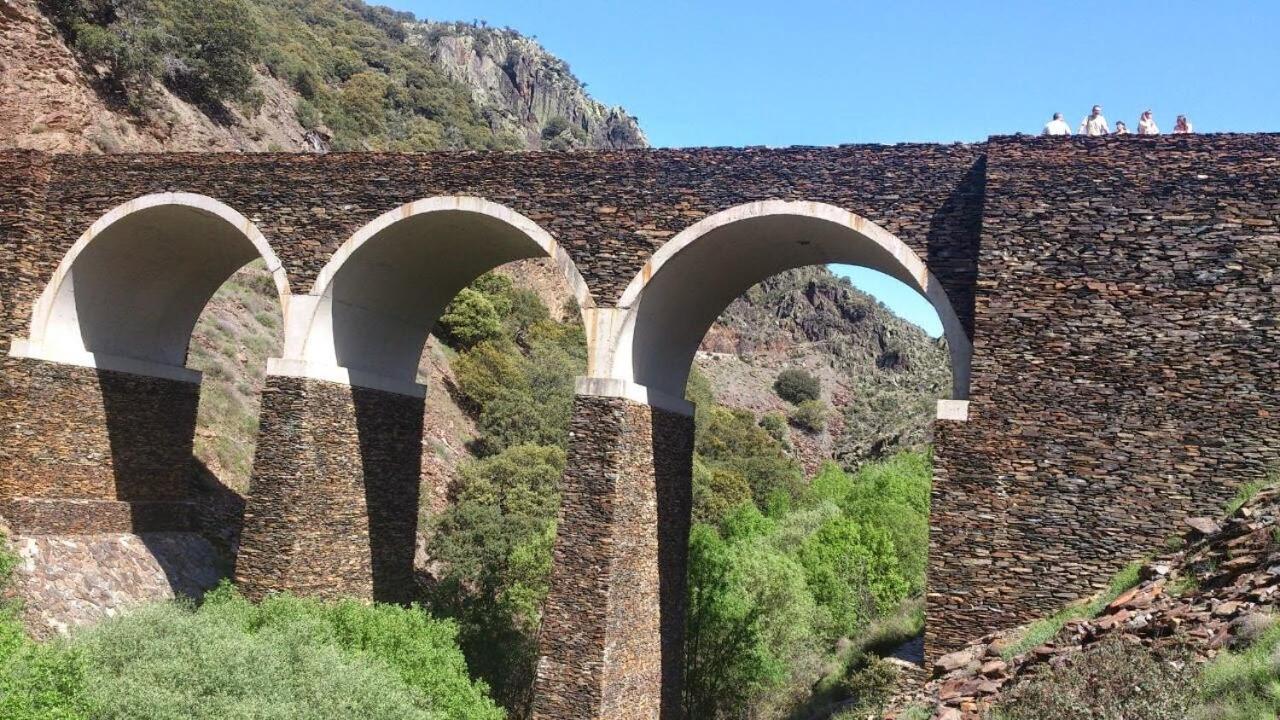La Pizarra Negra Vendégház Campillejo Kültér fotó